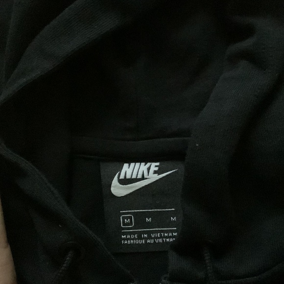 Cute black Nike zip up - Picture 3 of 3